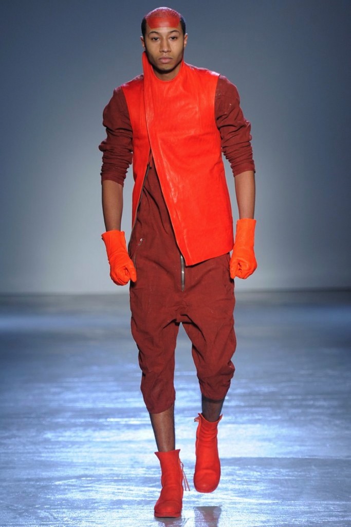 BORIS BIDJAN SABERI Fall Winter 2015/16