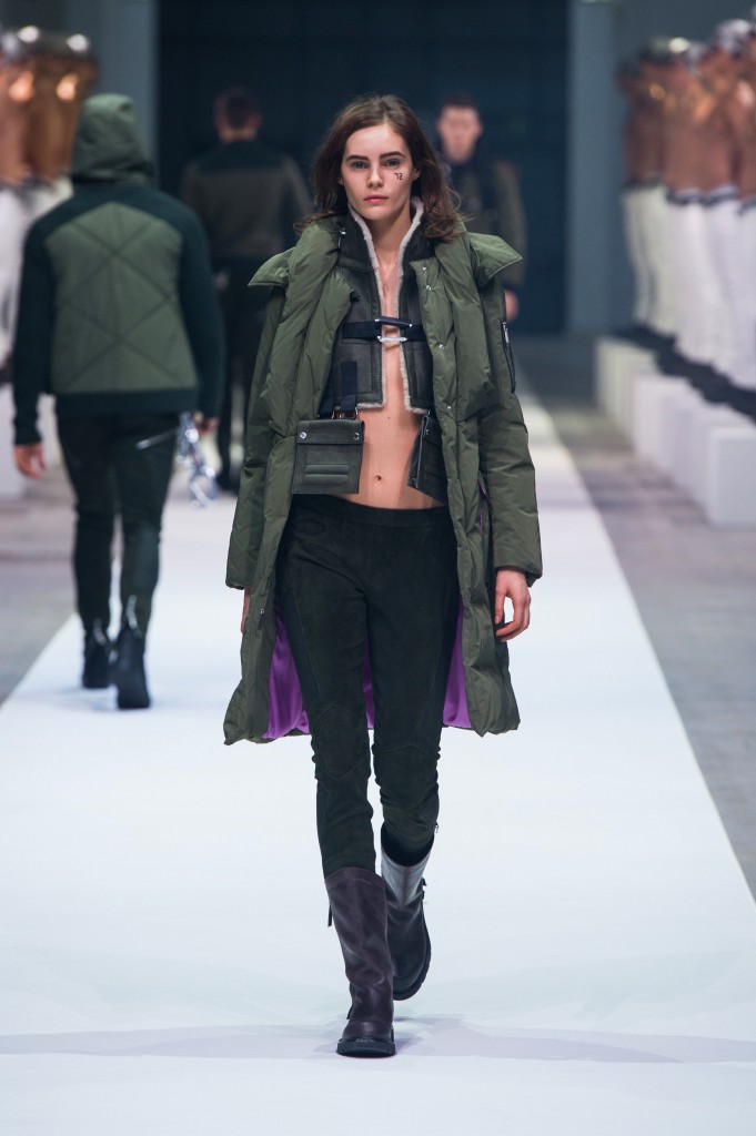 DIRK BIKKEMBERGS Fall/Winter 2015-2016