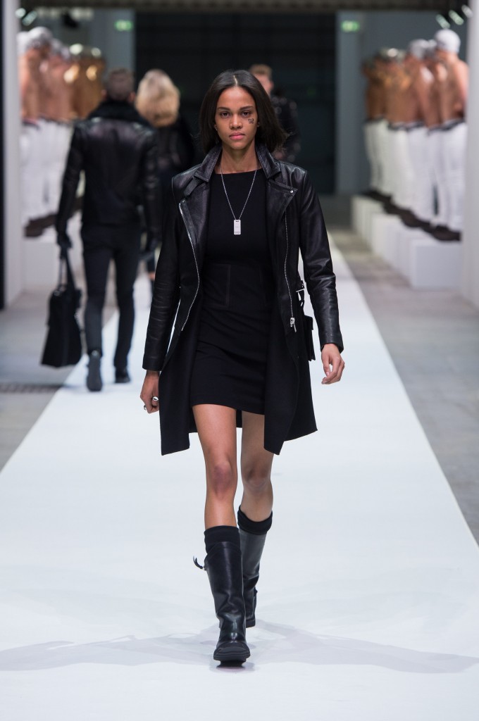 DIRK BIKKEMBERGS Fall/Winter 2015-2016