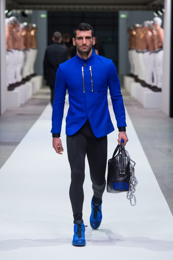 DIRK BIKKEMBERGS Fall/Winter 2015-2016