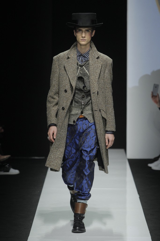 VIVIENNE WESTWOOD Fall/Winter 2014-2015