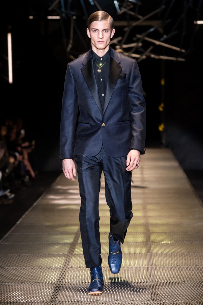 Versace (Men) Fall/Winter 2015-2016