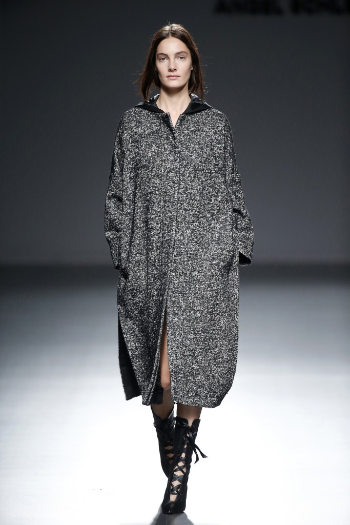 ANGEL SCHLESSER Fall/Winter 2015-2016