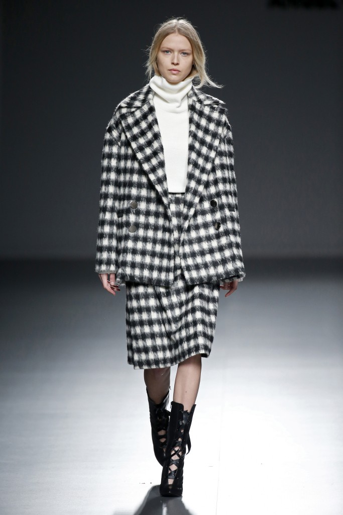 ANGEL SCHLESSER Fall/Winter 2015-2016