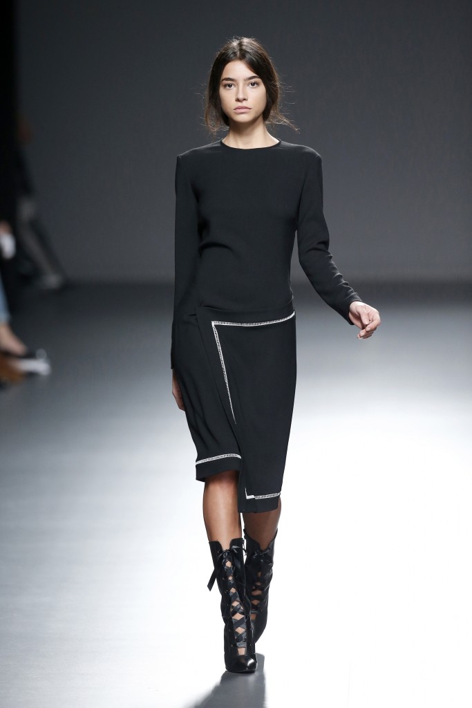 ANGEL SCHLESSER Fall/Winter 2015-2016