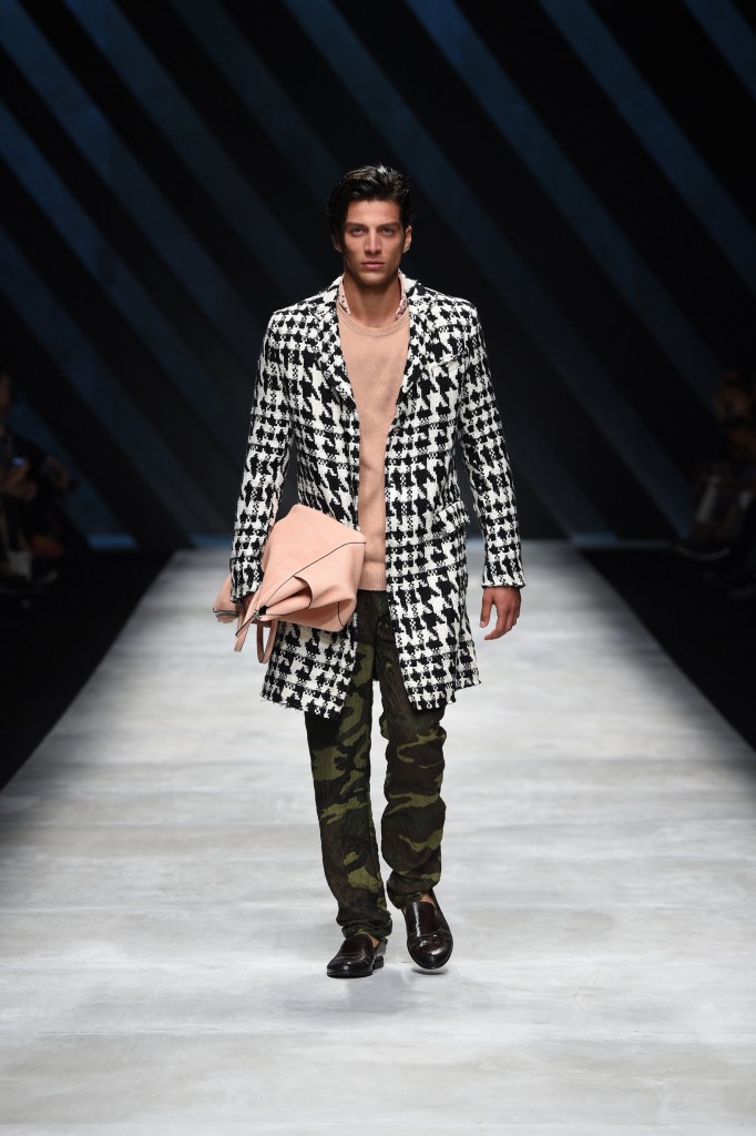 ERMANNO SCERVINO SPRING/SUMMER 2016