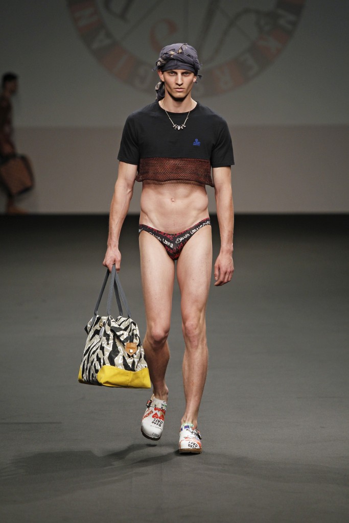 VIVIENNE WESTWOOD (MAN) SPRING/SUMMER 2016