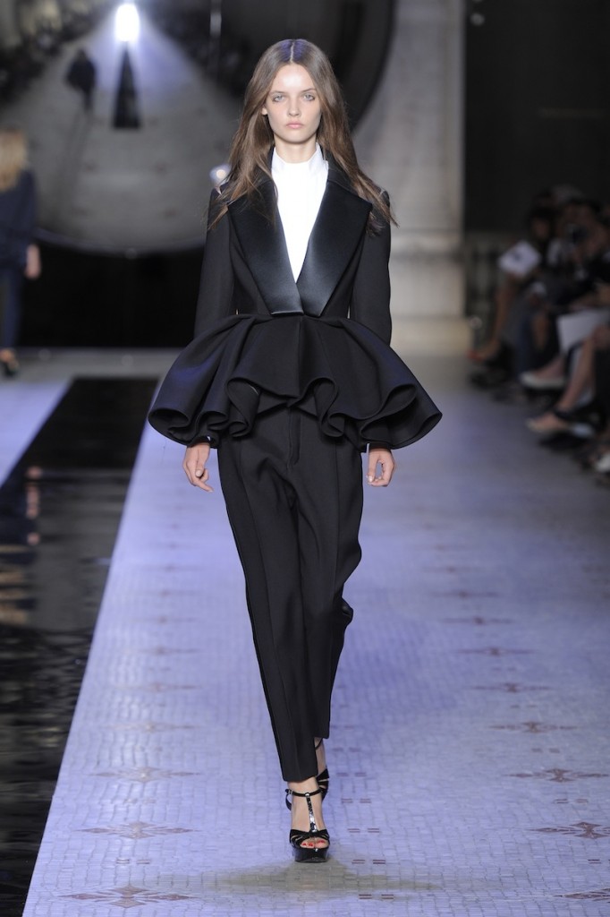 DICE KAYEK HAUTE COUTURE - Fall Winter 2015/16