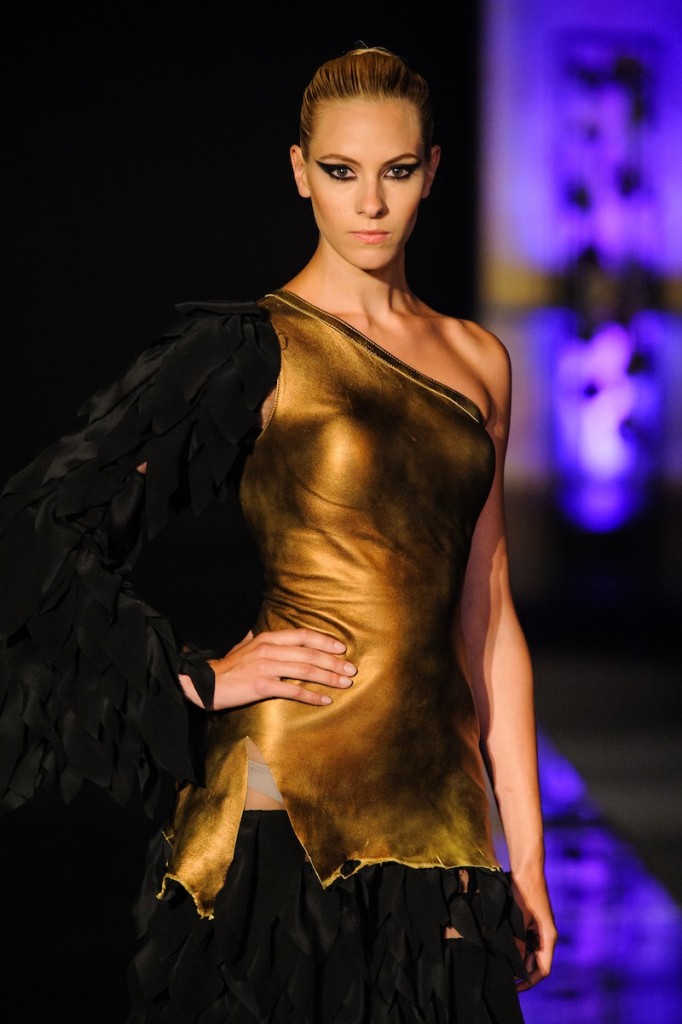 ZVONKO MARKOVIC COUTURE - Fall Winter 2015/16