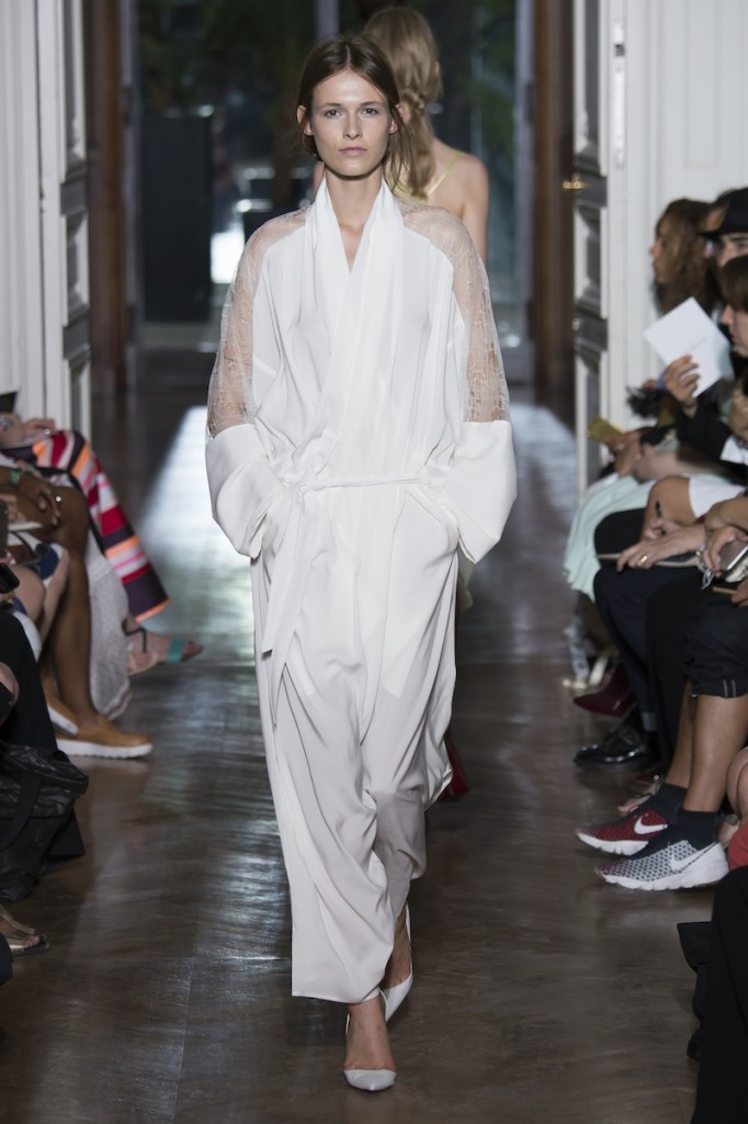 Yiqing Yin HCFW15-1