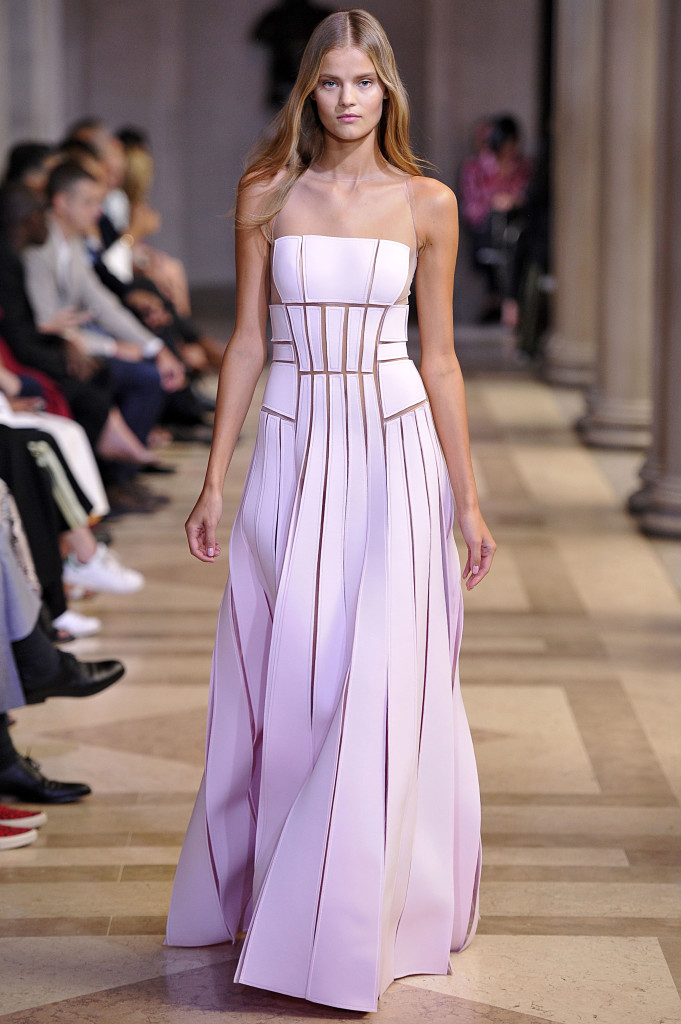 CAROLINA HERRERA SPRING/SUMMER 2016