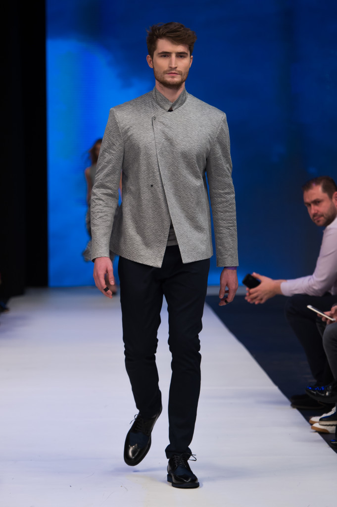 JAROSLAW EWERT SPRING/SUMMER 2016