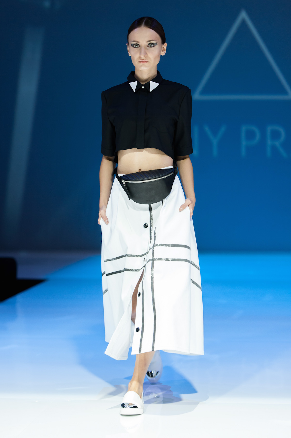 ARNY PRAHT – Spring/Summer 2016