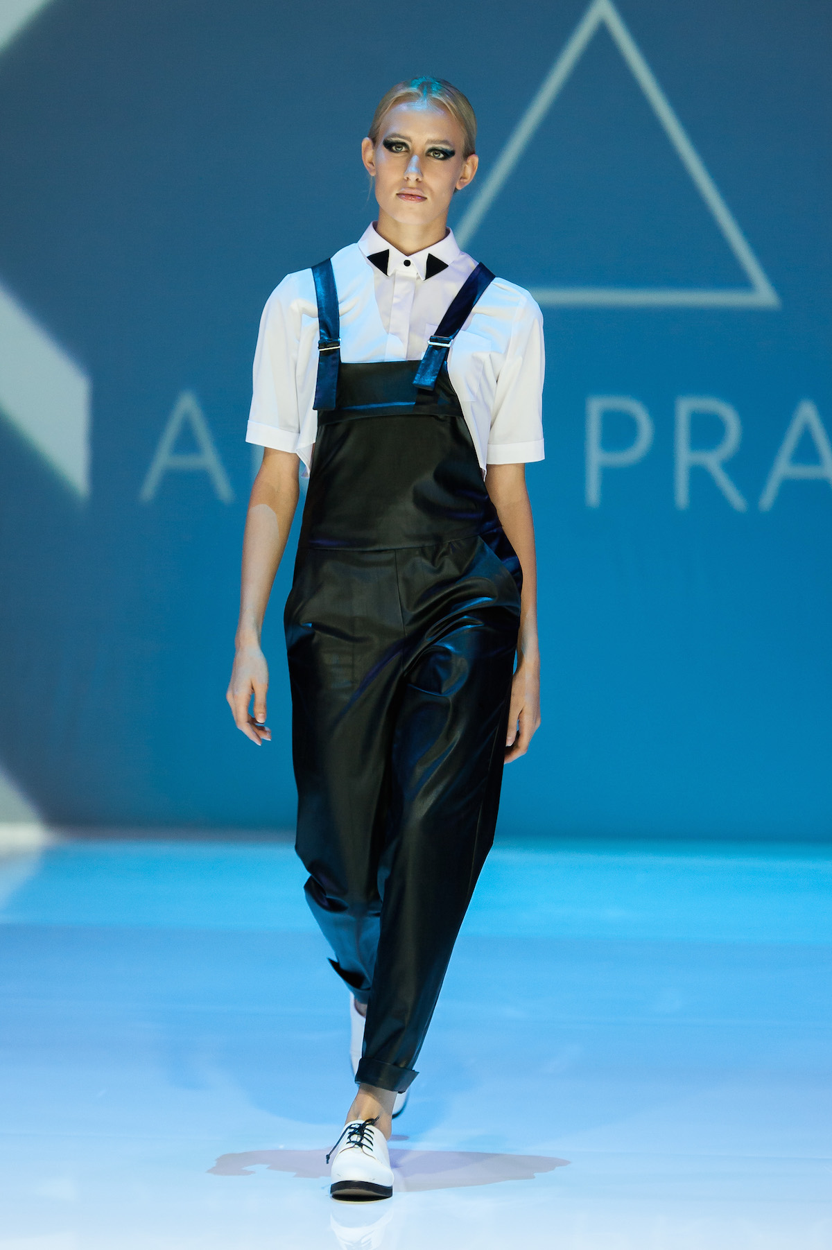 ARNY PRAHT – Spring/Summer 2016