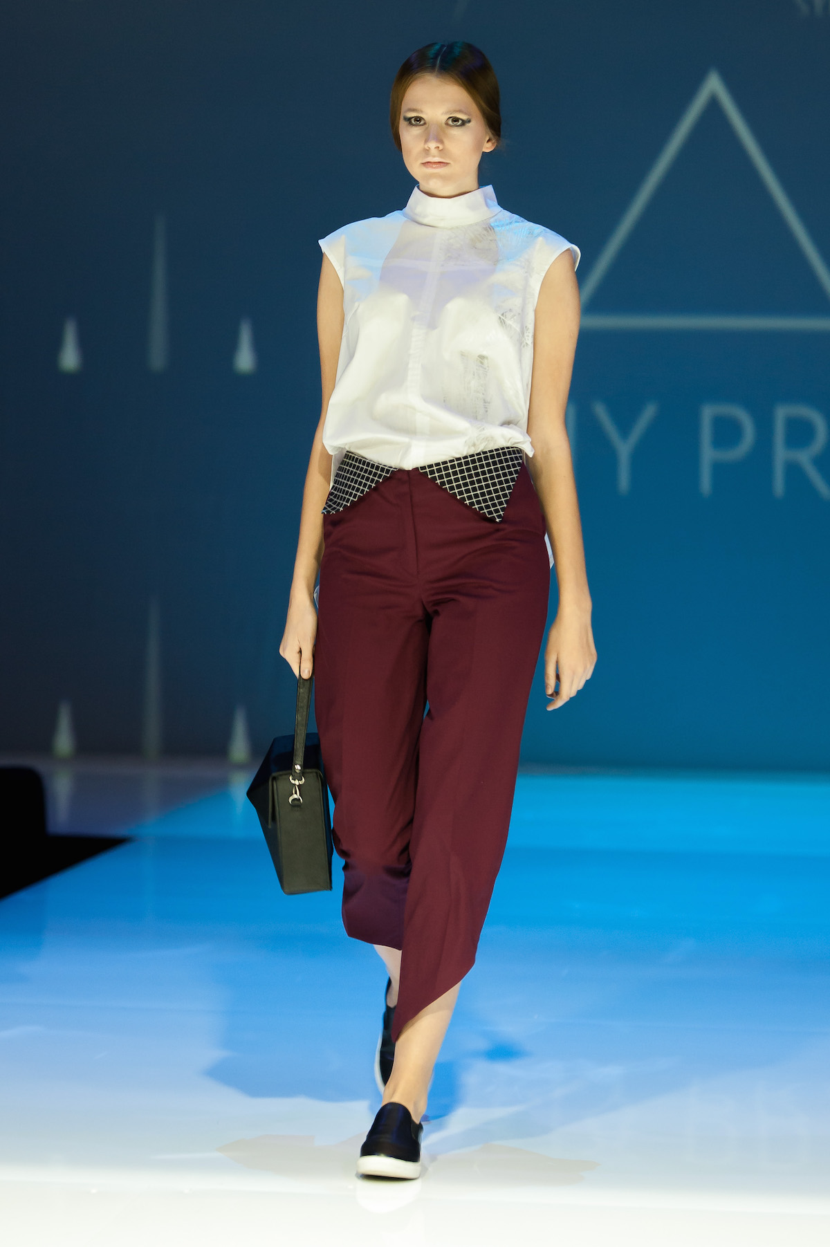 ARNY PRAHT – Spring/Summer 2016