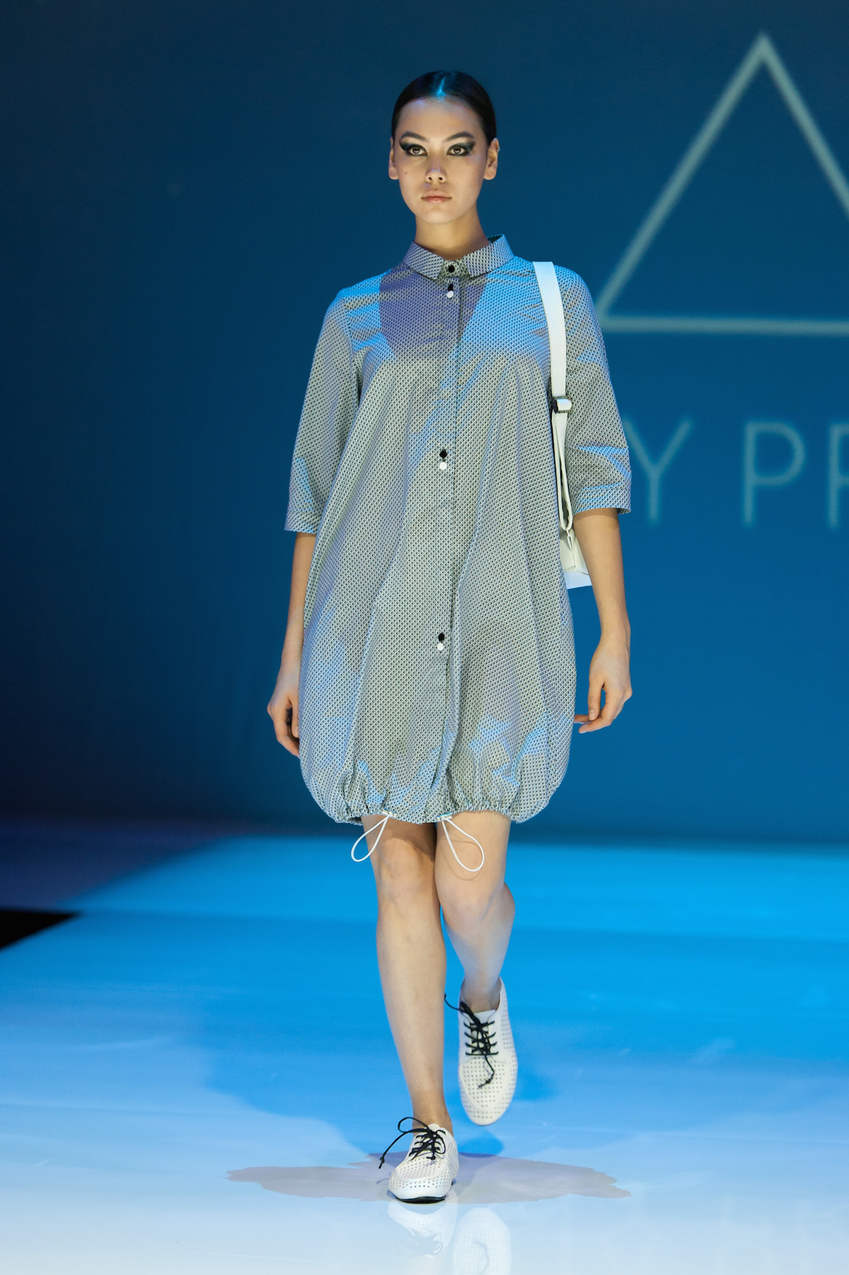 ARNY PRAHT – Spring/Summer 2016