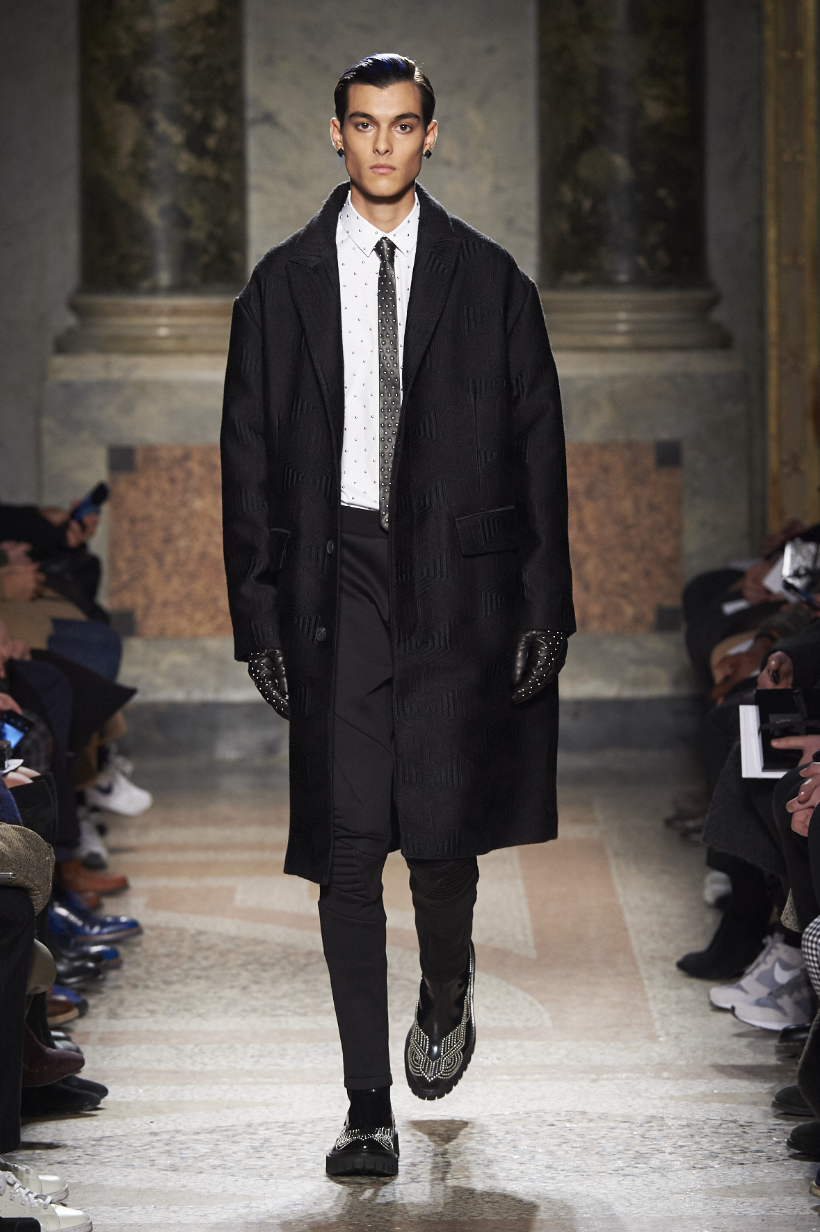 LES HOMMES - Fall Winter 2016/17