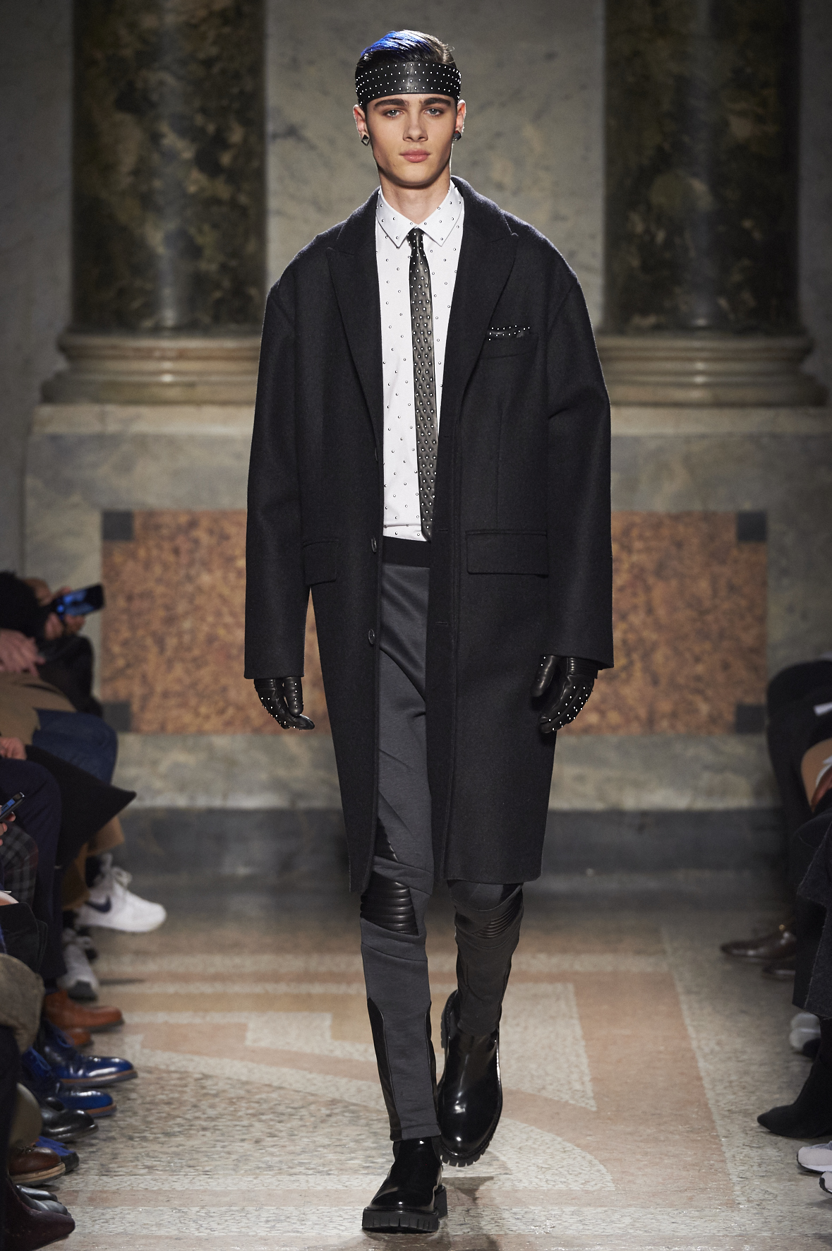 LES HOMMES - Fall Winter 2016/17