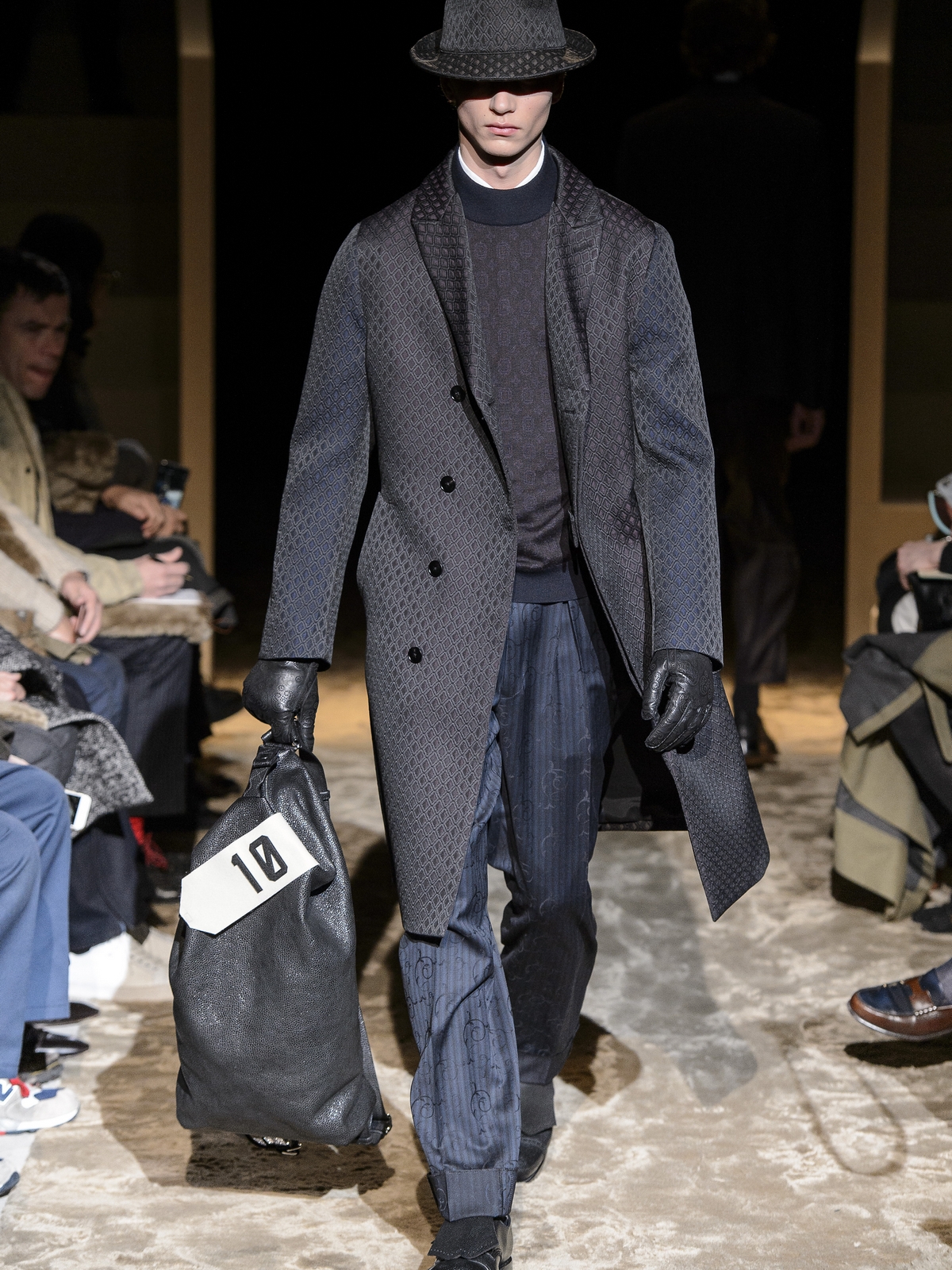 ERMENEGILDO ZEGNA FALL/WINTER 2016-2017