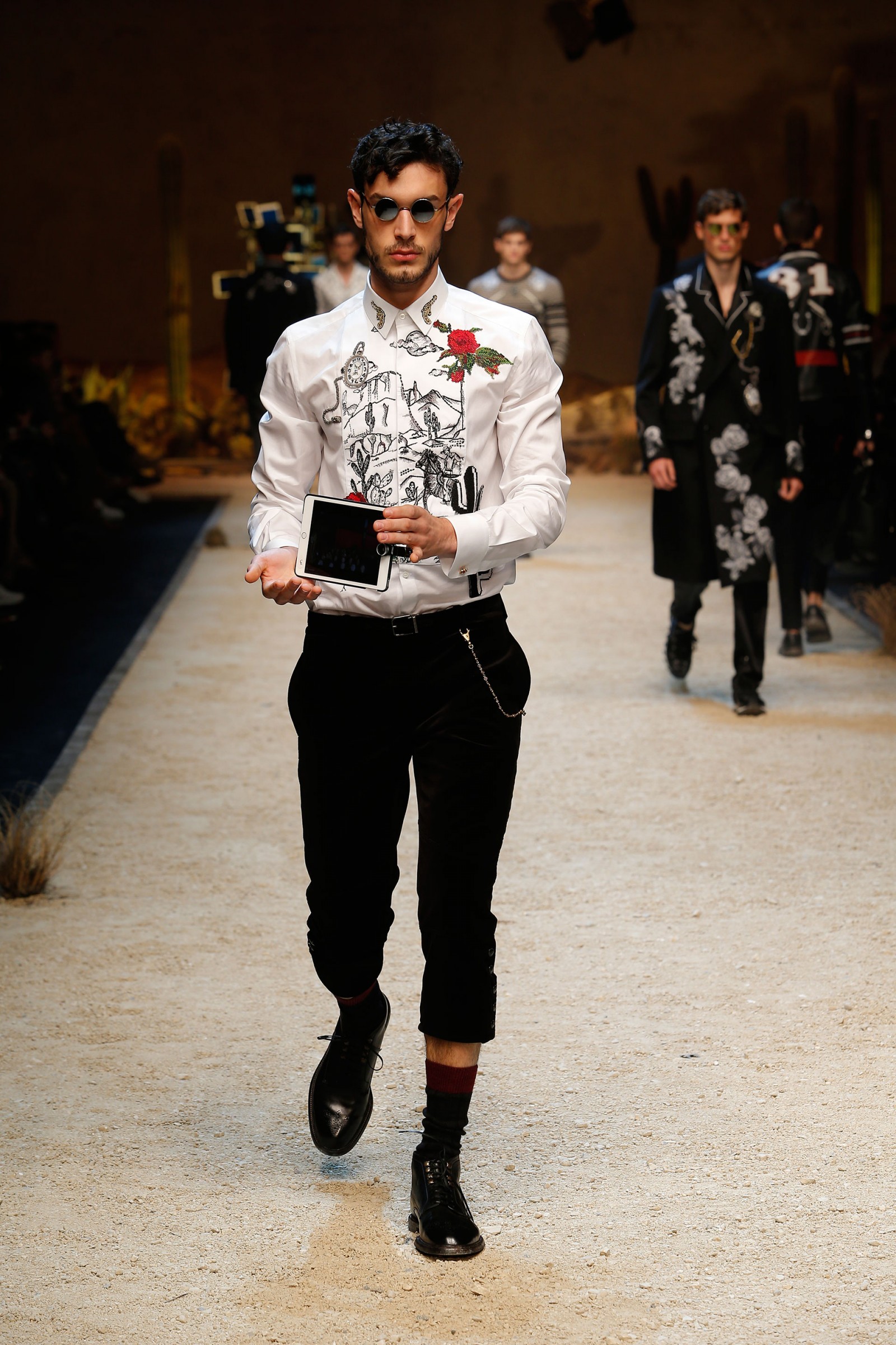 DOLCE & GABBANA FALL/WINTER 2016-2017