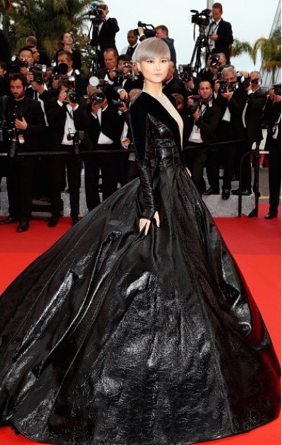 CHRIS LEE IN JULIEN FOURNIE COUTURE