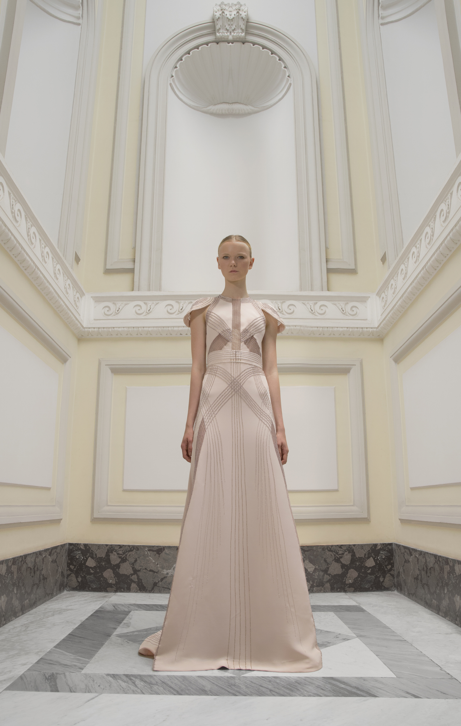 ANTONI GRIMALDI COUTURE - Fall Winter 2016/17