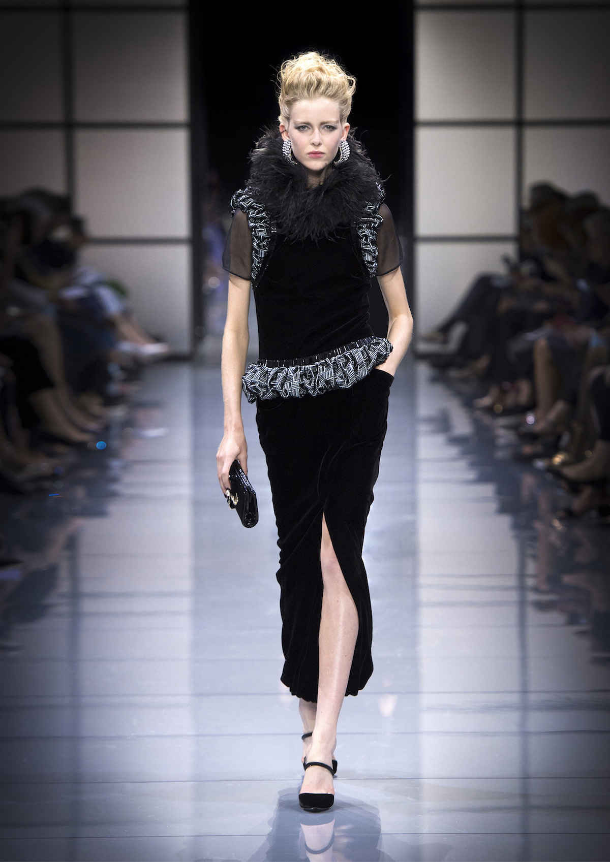 ARMANI PRIVE HAUTE COUTURE - Fall Winter 2016