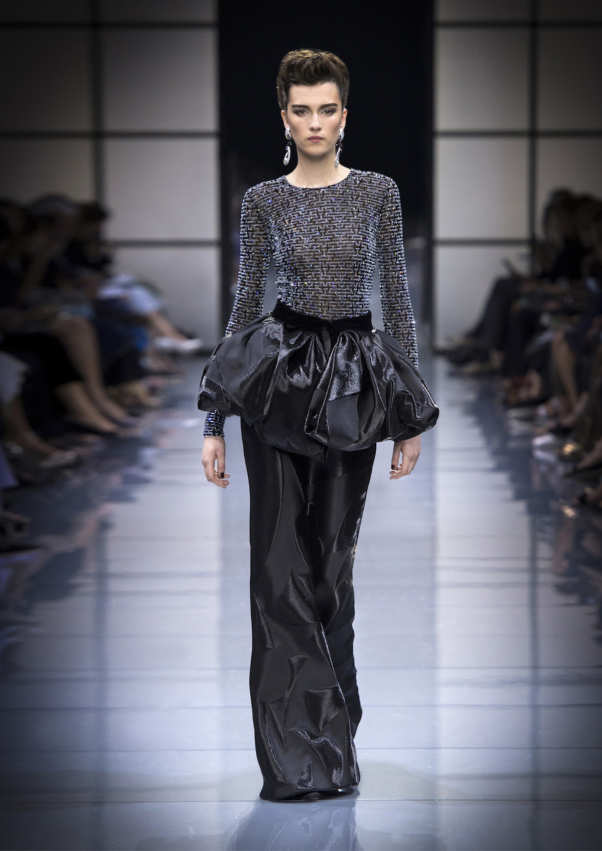 ARMANI PRIVE HAUTE COUTURE - Fall Winter 2016