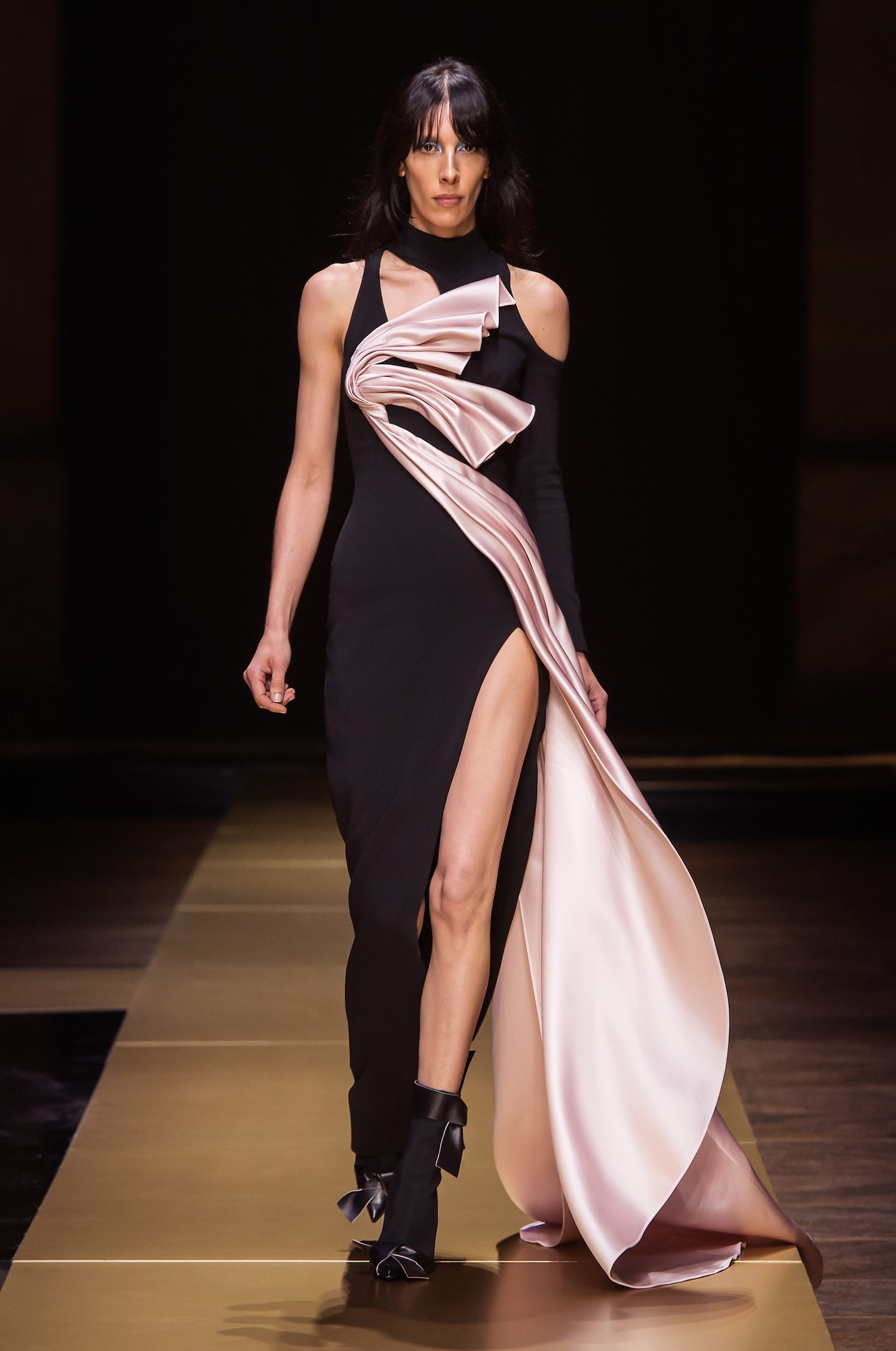 ATELIER VERSACE - Fall Winter 2016/17