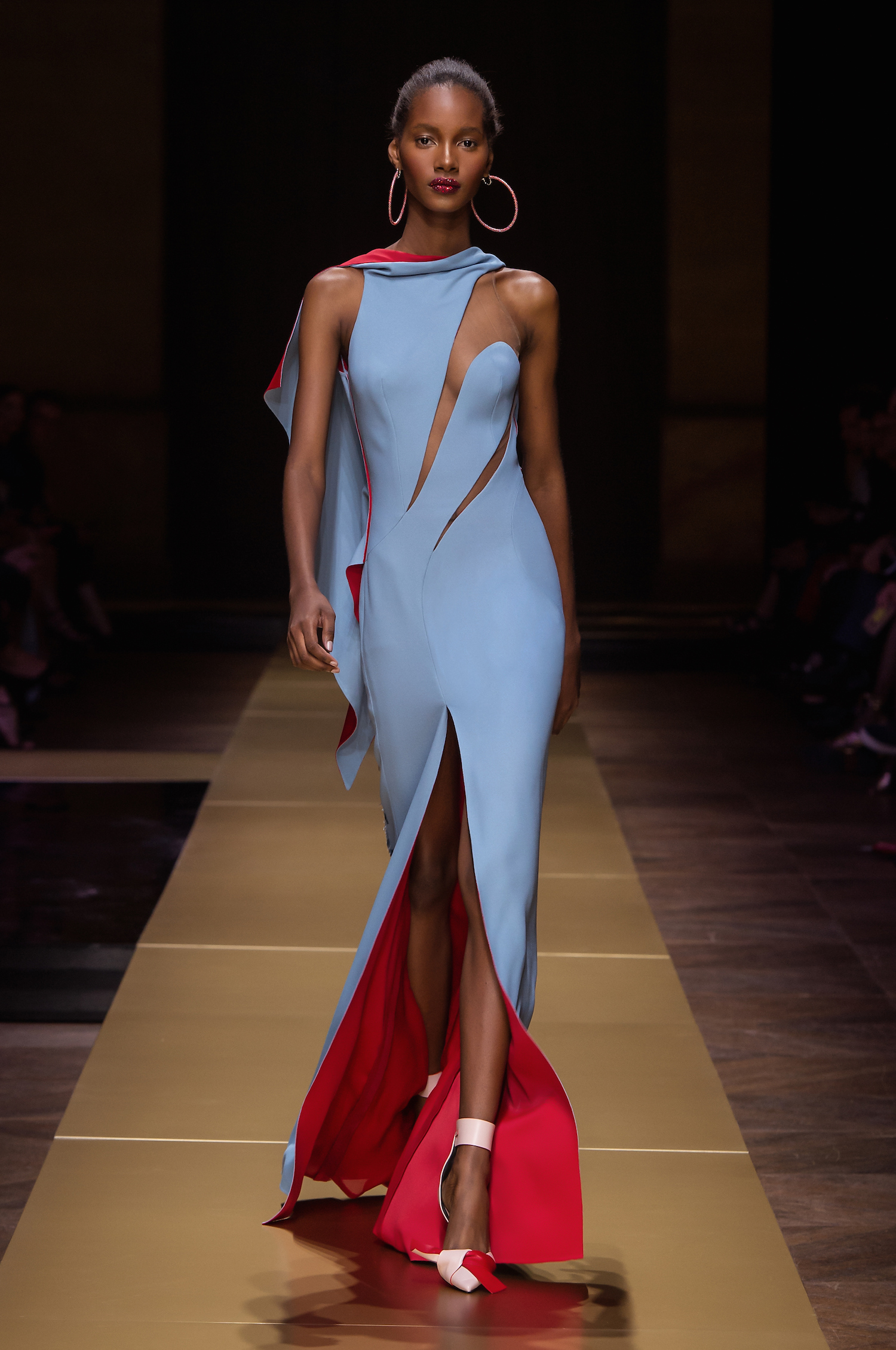 ATELIER VERSACE - Fall Winter 2016/17