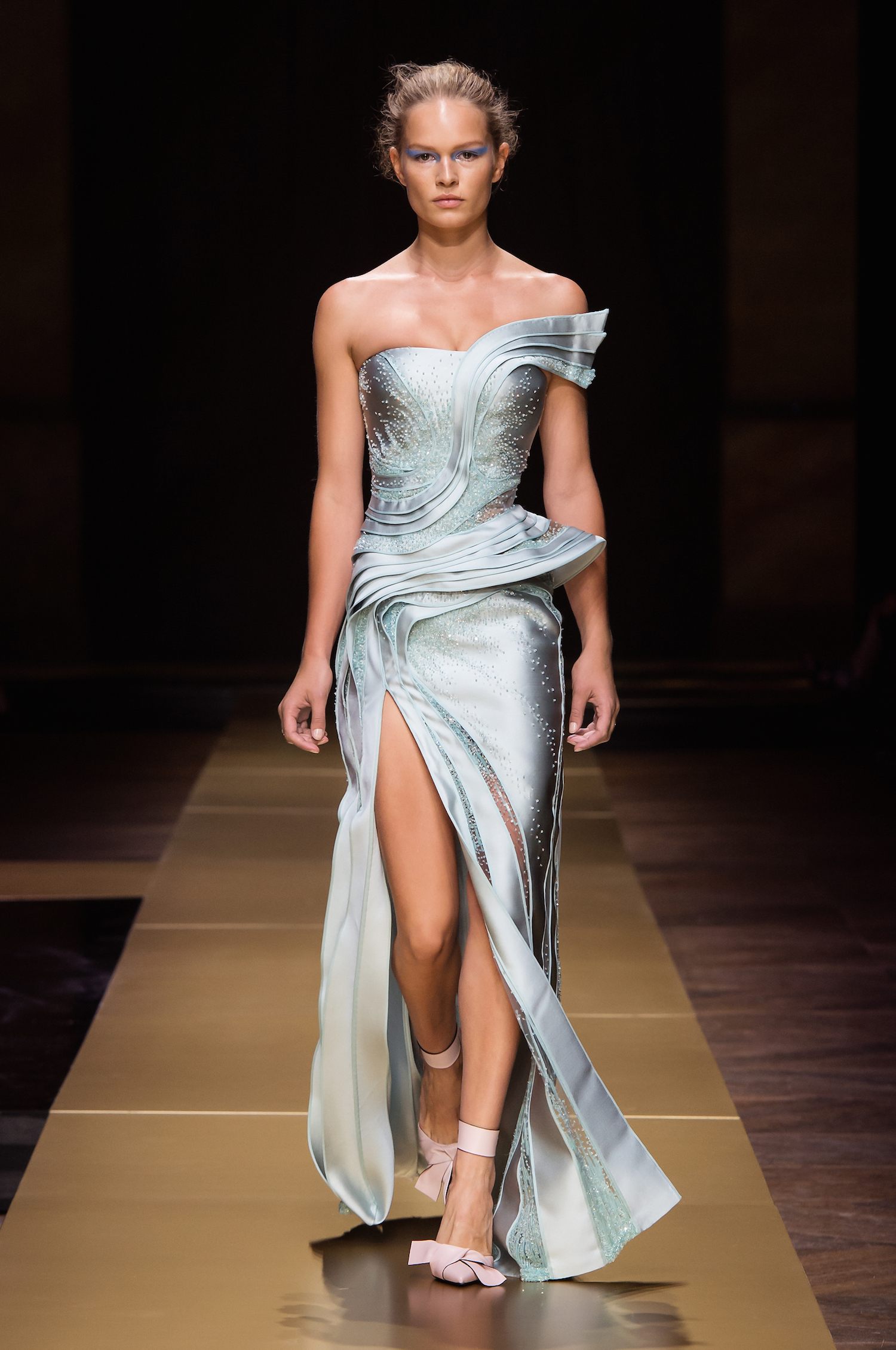 ATELIER VERSACE - Fall Winter 2016/17