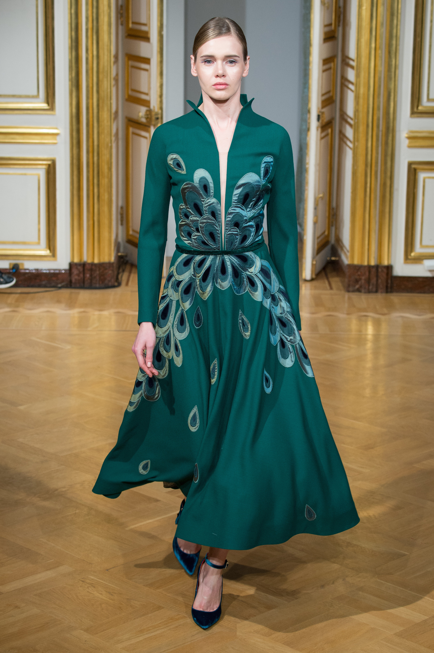 YANINA COUTURE - Fall Winter 2016/17