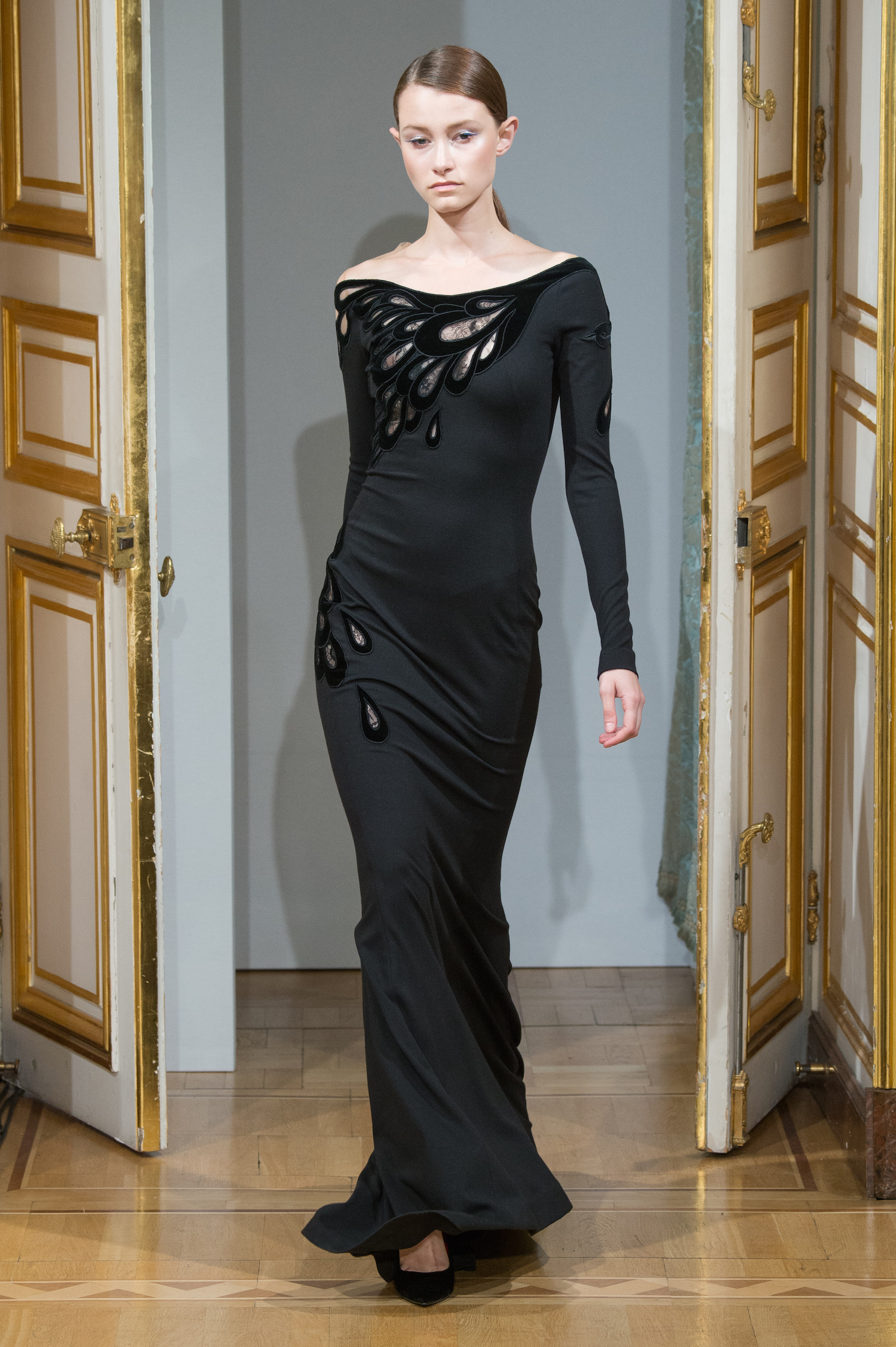 YANINA COUTURE - Fall Winter 2016/17