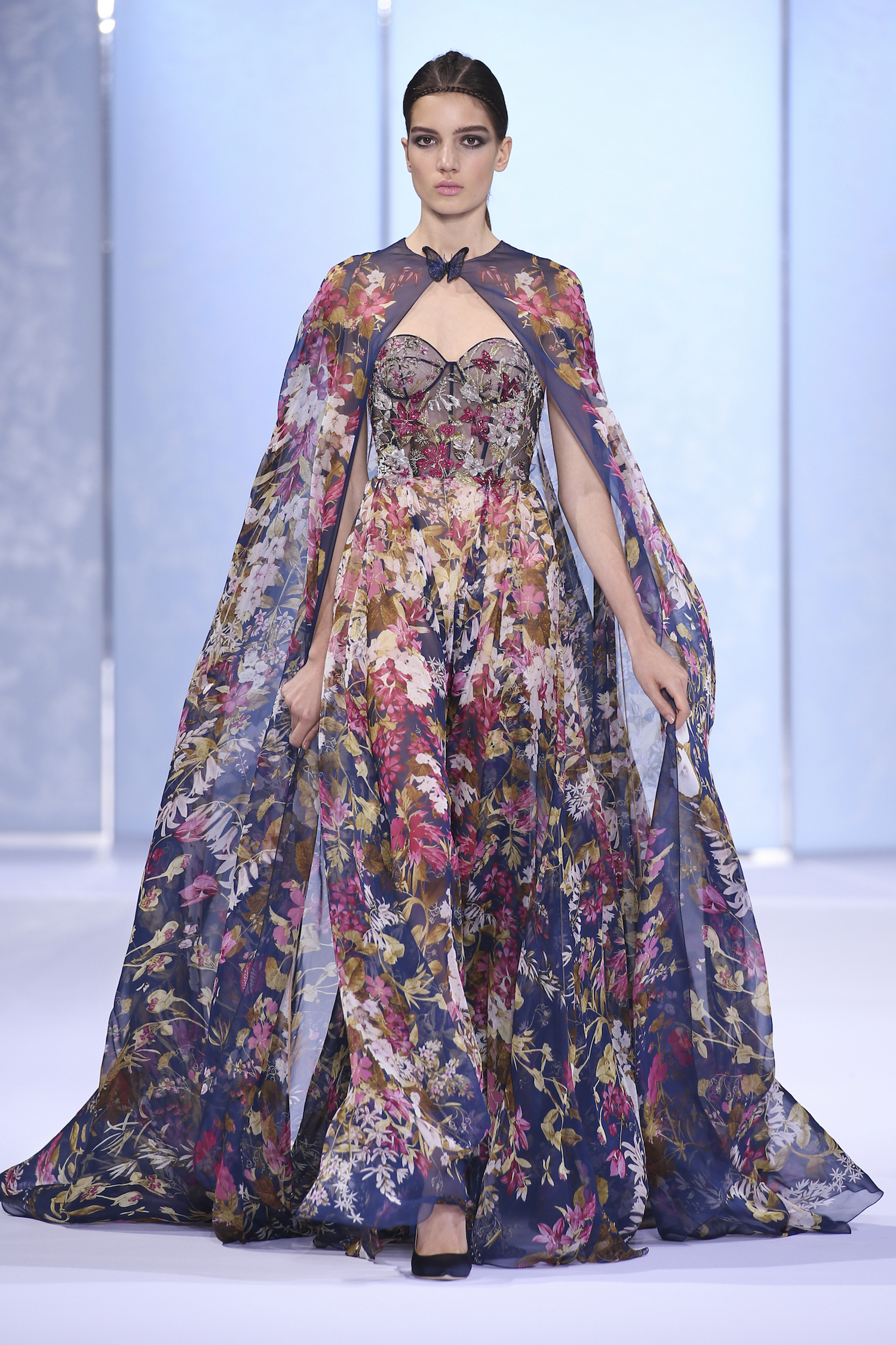 Ralph & Russo : Runway - Paris Fashion Week - Haute Couture Fall/Winter 2016-2017